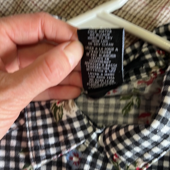 Checkered floral shirt - Picture 7 of 8